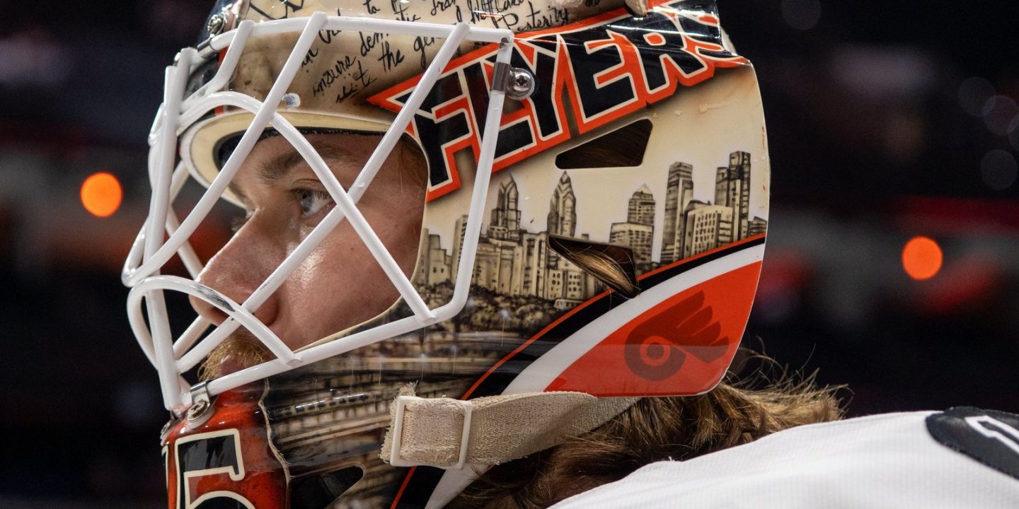 Алексей Колосов не пропустил ни одной шайбы в матче НХЛ «Филадельфия» — «Торонто»