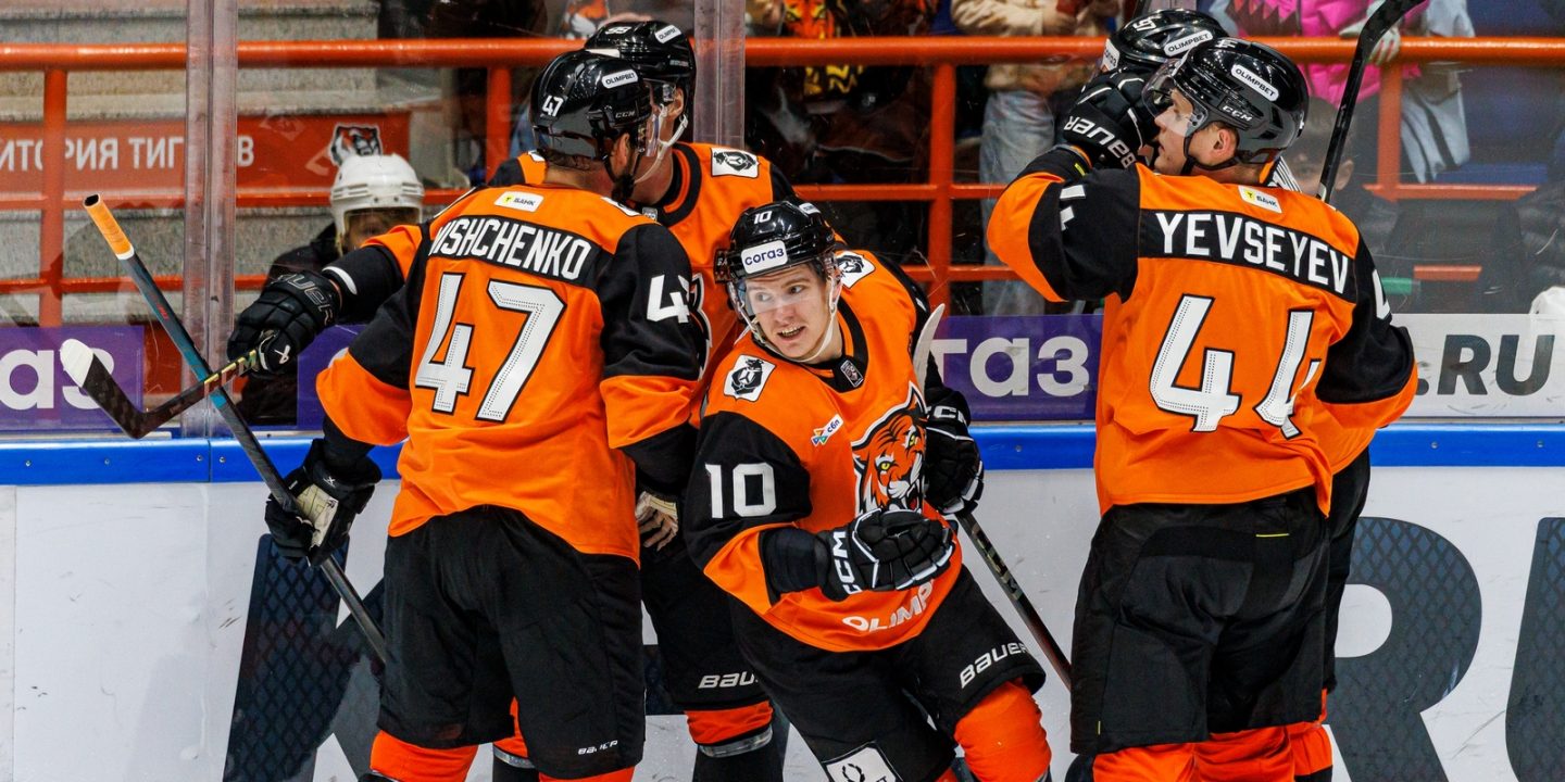 «Амур» без обоих Гальченюков обыграл «Адмирал» в дальневосточном дерби