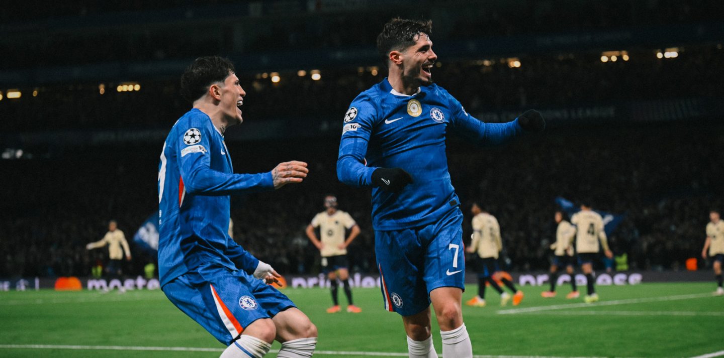 &#171;Челси&#187; крупно победил &#171;Барселону&#187;, которая больше тайма провела в меньшинстве