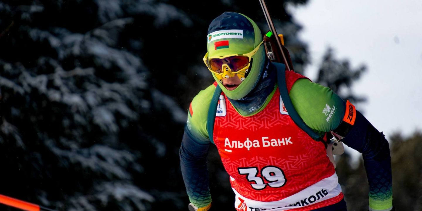 Динара Смольская выиграла гонку преследования на этапе Кубка России, Анна Сола &mdash; 3-я