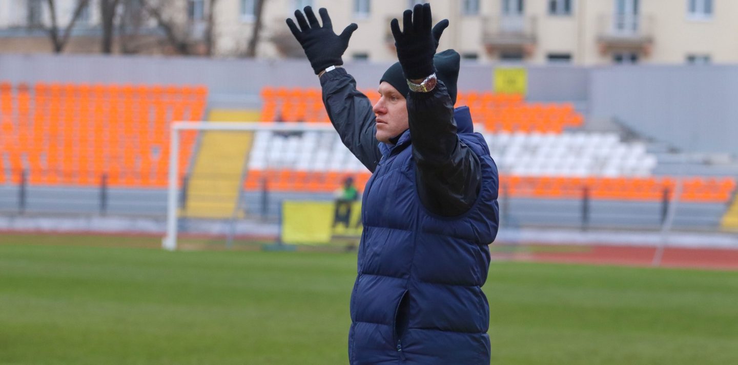 Евгений Капов — о возвращении «Днепра» в вышку, Юрченко и готик-метале