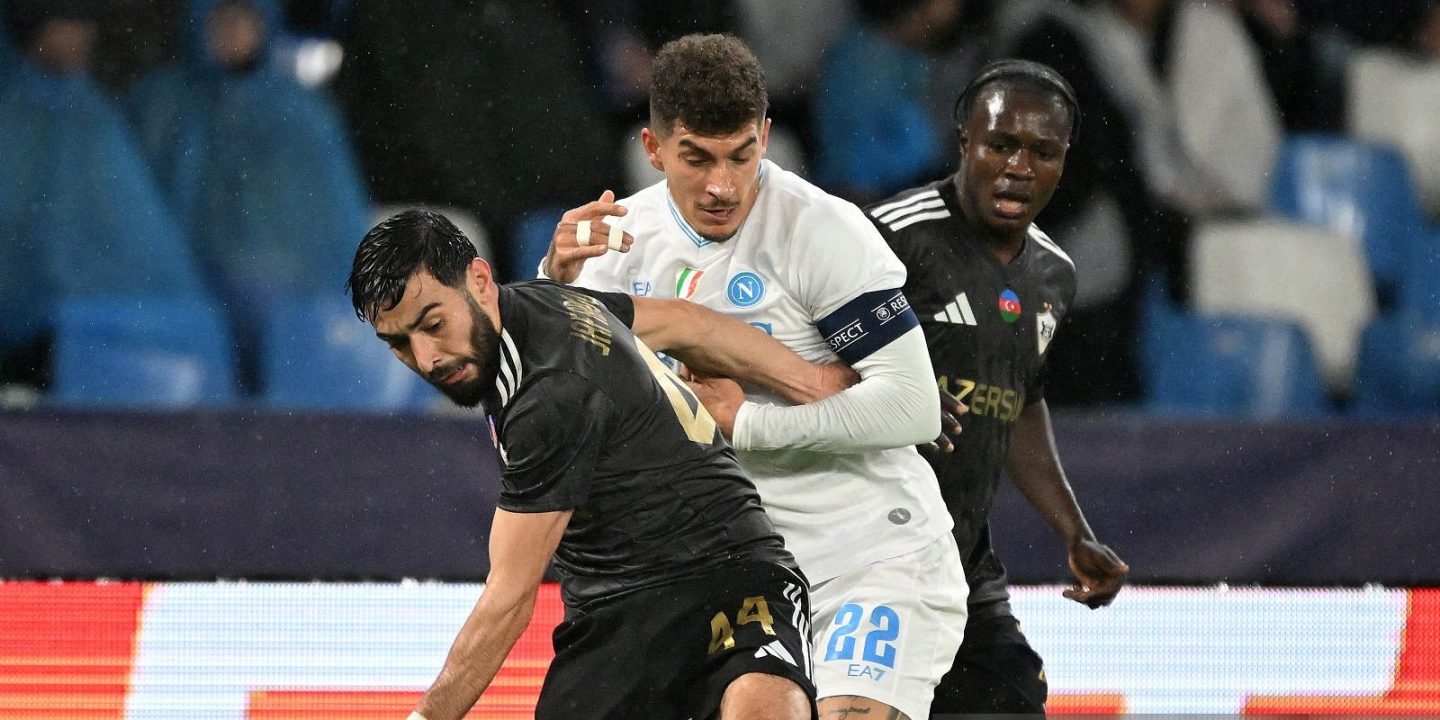 «Наполи» обыграл «Карабах», неудачи «Ман Сити» и «Барсы»