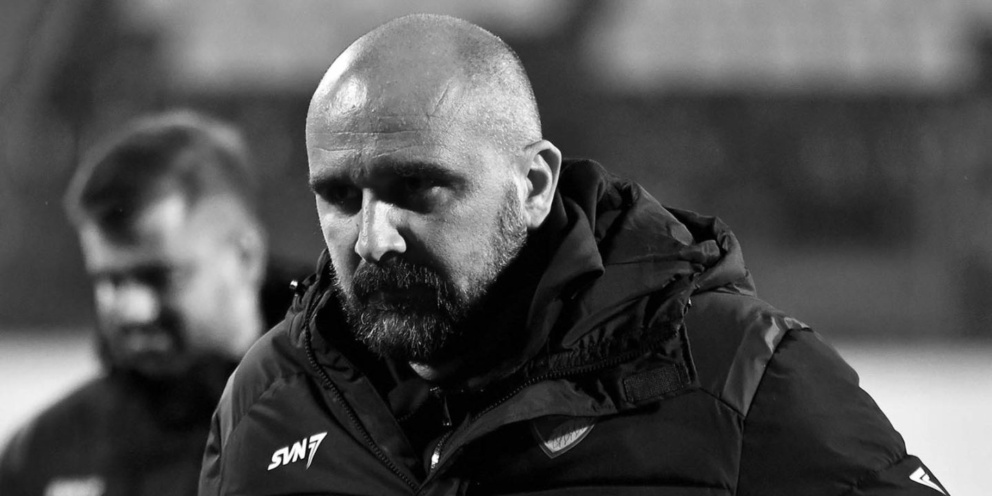 Трагедия в ФК &#171;Раднички-1923&#187;: главный тренер команды умер во время матча