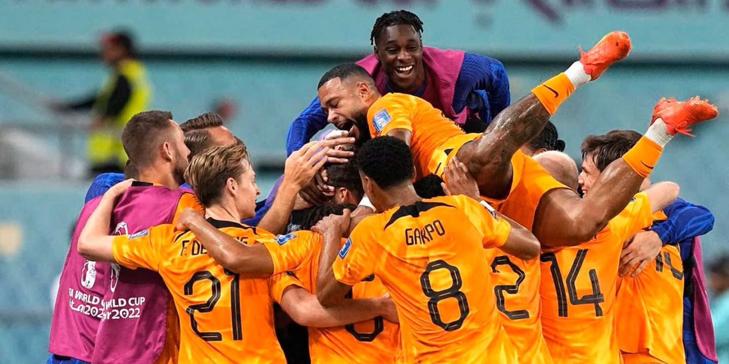Нидерланды почти обеспечили себе место на ЧМ-2026, избежав поражения от поляков