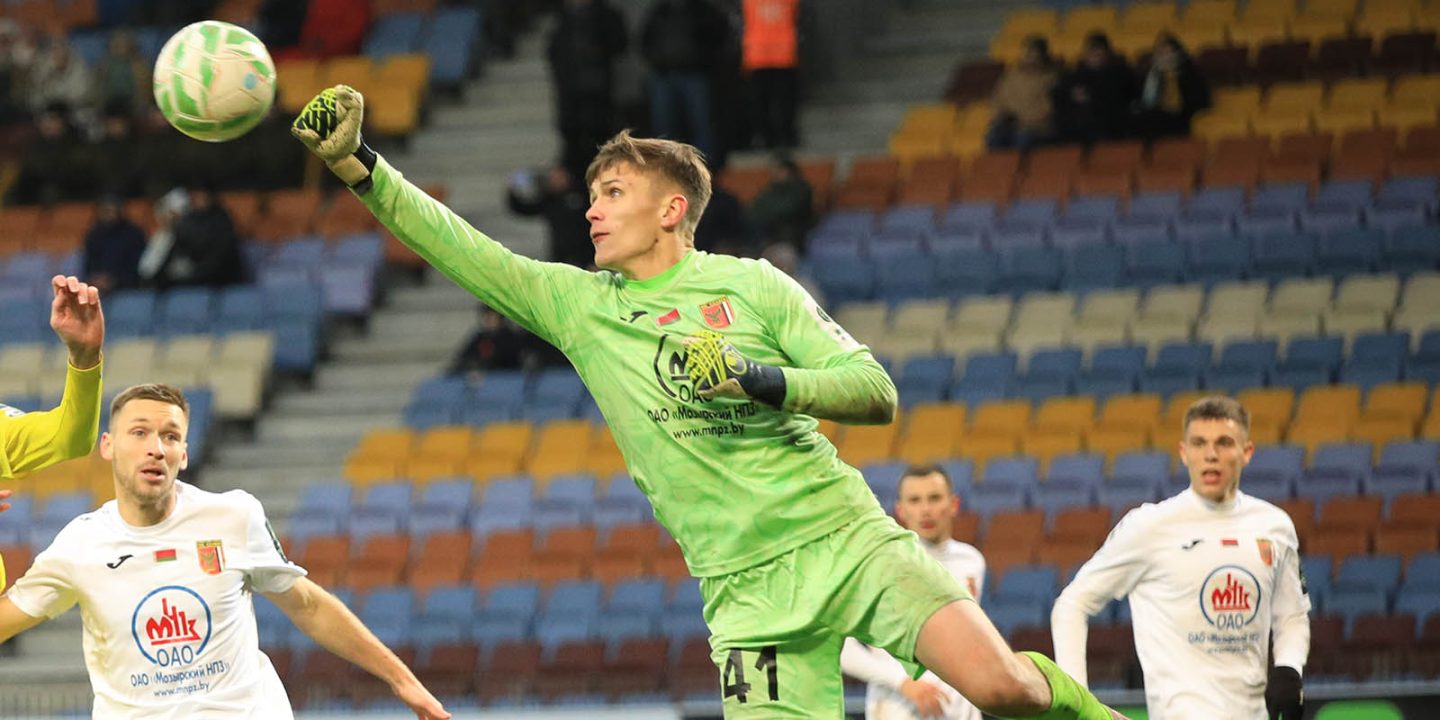 Сергея Игнатовича в «Женисе» заменит другой белорусский вратарь