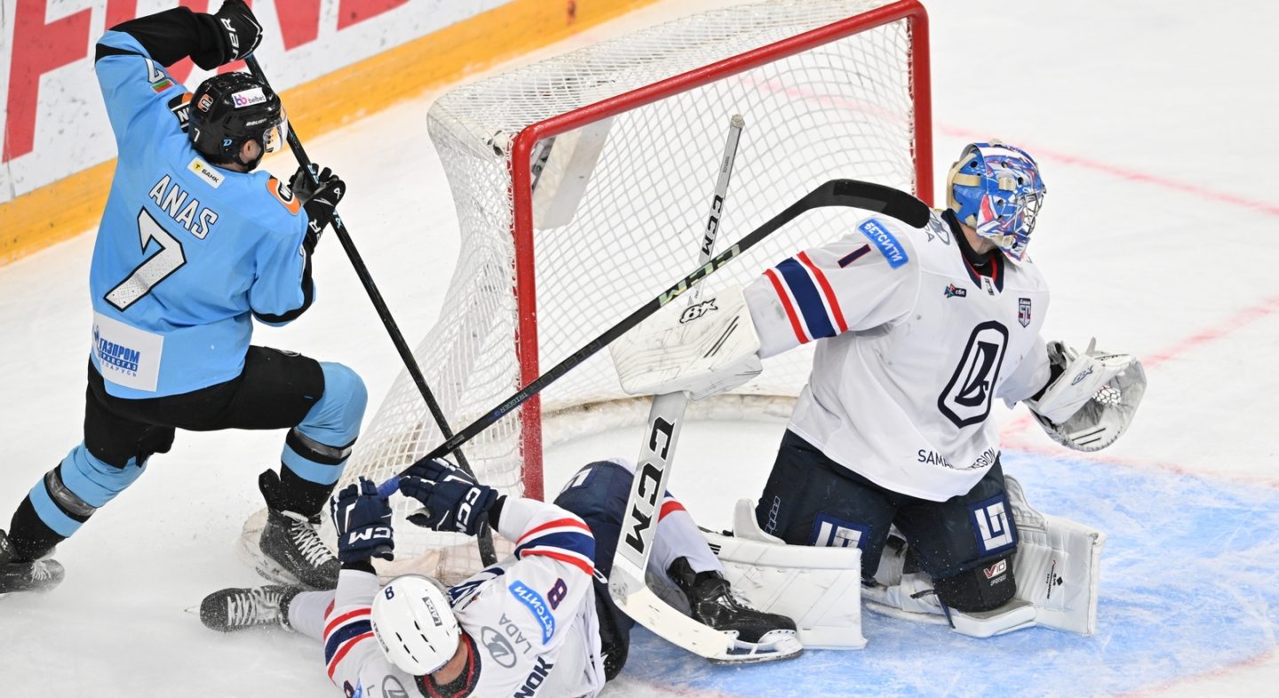 Вратарь, &#171;засушивший&#187; минское &#171;Динамо&#187;, стал игроком дня в КХЛ