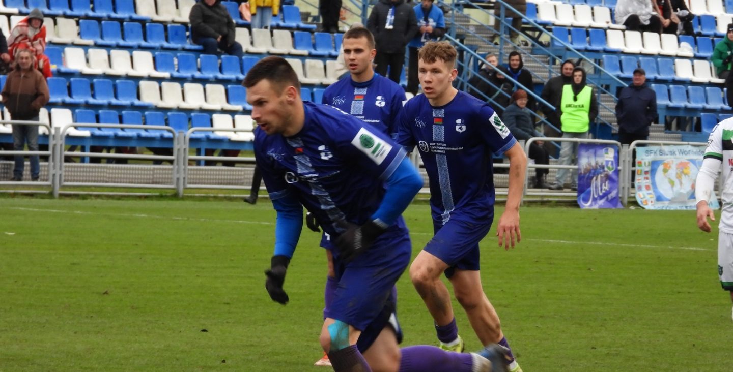 Брестское &#171;Динамо&#187; обыграло &#171;Слуцк&#187;