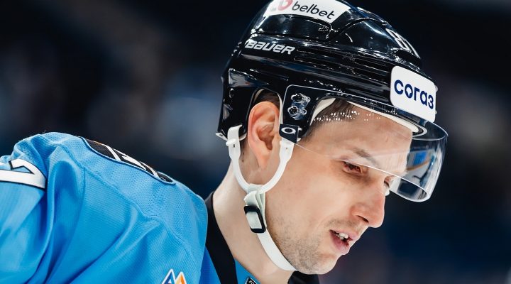 Российский вратарь Большаков признался, что сыграл за сборную Беларуси без паспорта этой страны