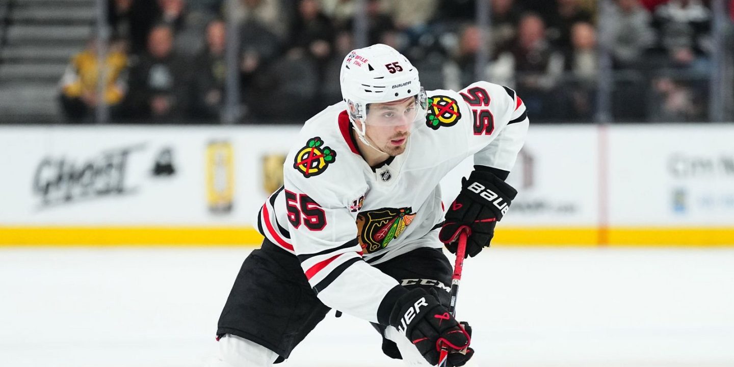 Ассист Артема Левшунова не спас «Чикаго» от второго подряд разгрома в НХЛ