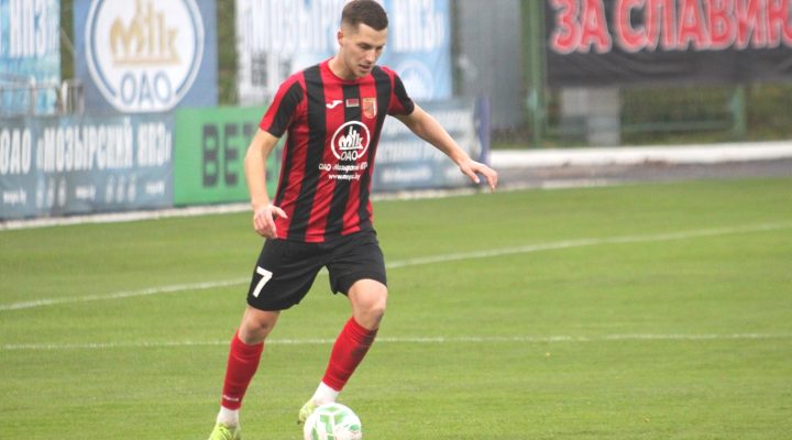 В Беларусь через Европу. Что за японец играет за «Крумкачоў»?