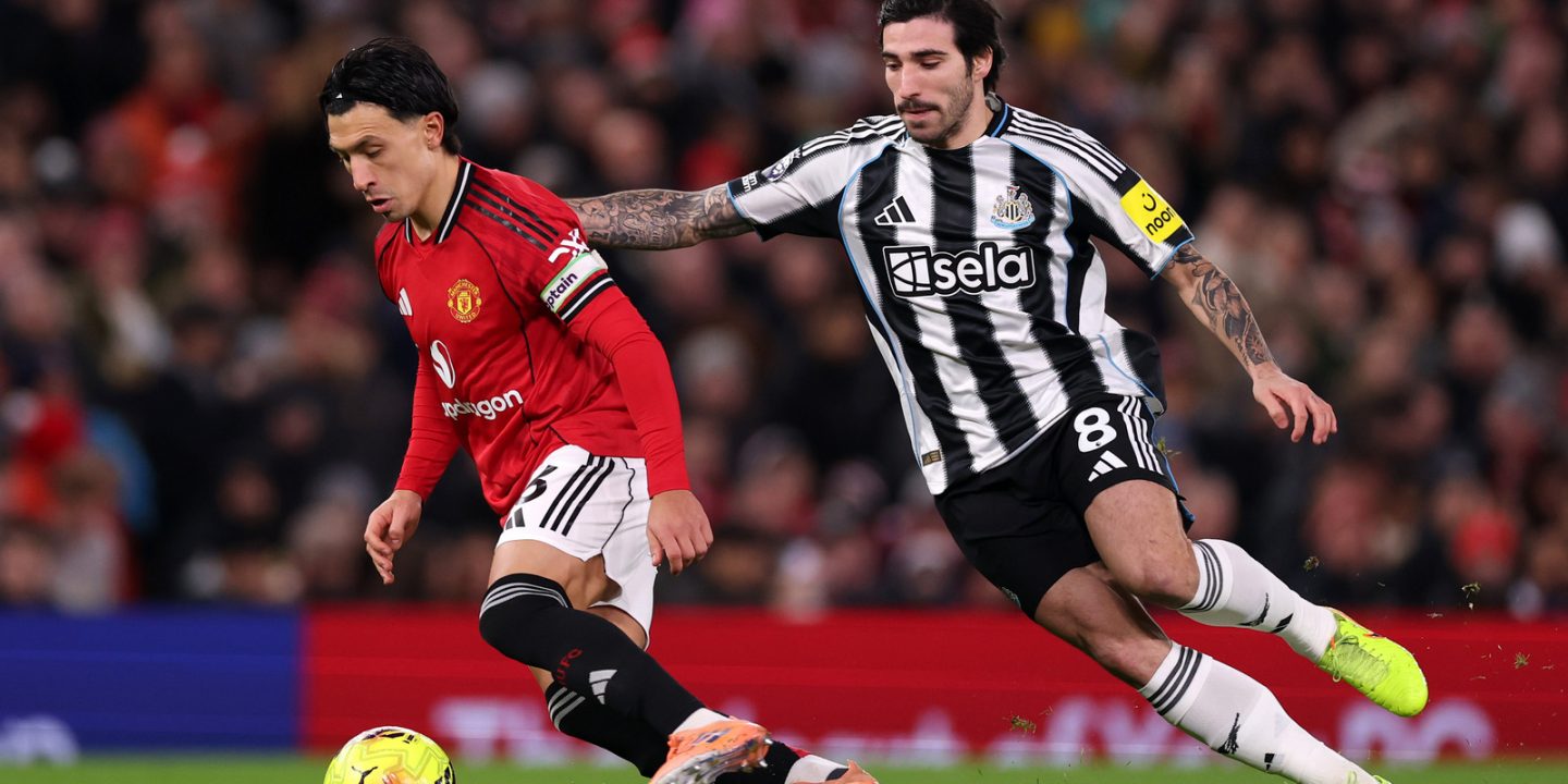 &laquo;Манчестер Юнайтед&raquo; обыграл &laquo;Ньюкасл&raquo; на старте 18-го тура АПЛ