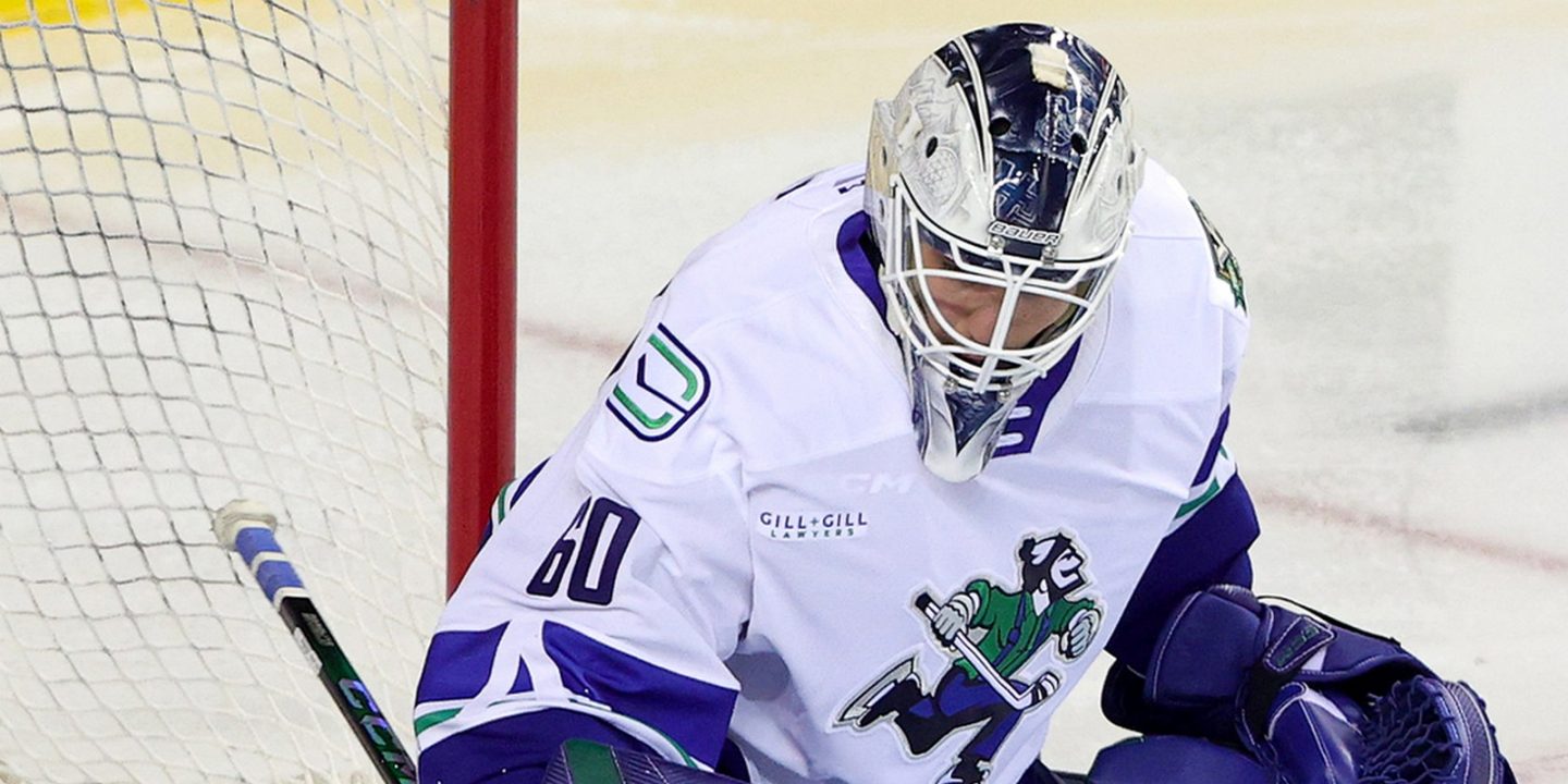 Никита Толопило отдал голевую передачу в АХЛ (видео)