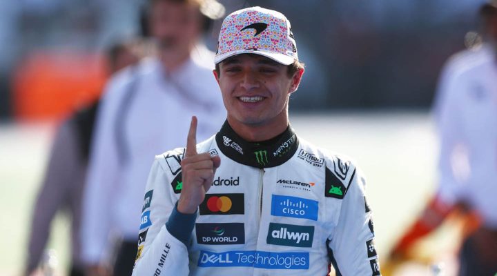 Антон Дубров раскрыл секрет мощного удара Арины Соболенко