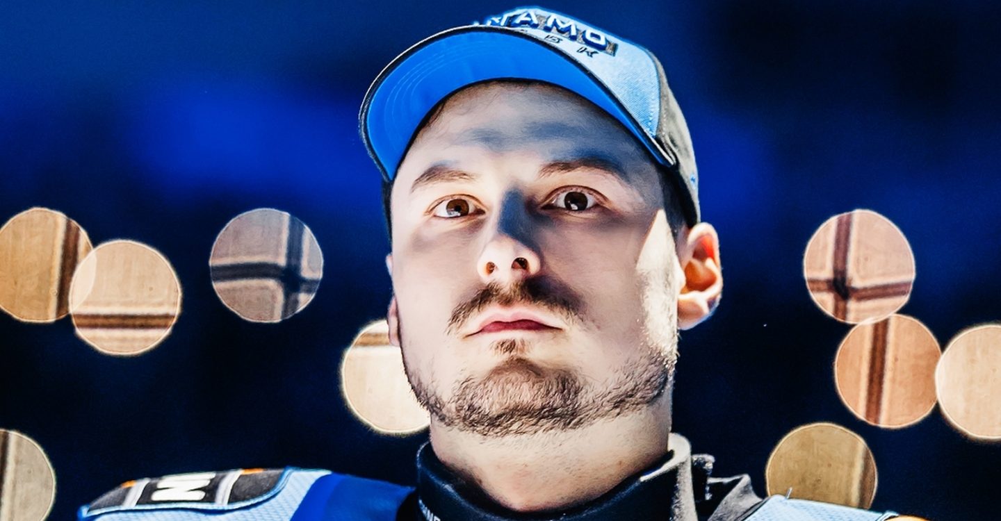 Минское «Динамо» лишь на 12-й минуте исполнило 1-й бросок в створ ворот СКА