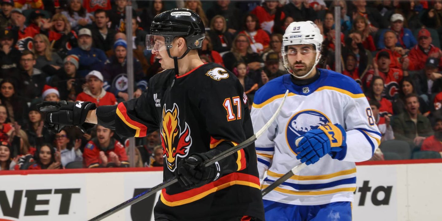 Егор Шарангович рассмешил журналистов после матча «Калгари» — «Баффало»