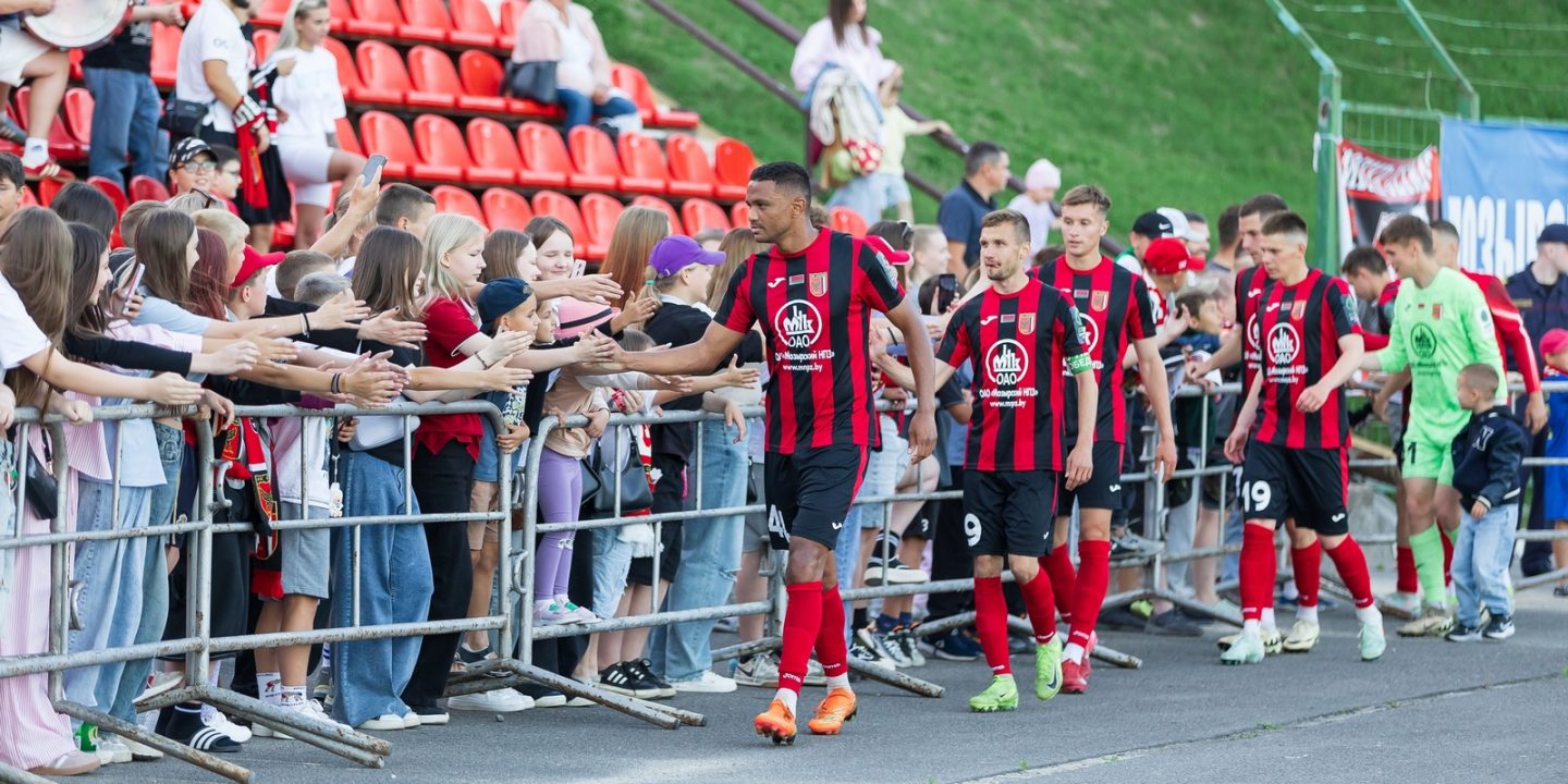 Николай Иванов раскрыл, кто в &laquo;Славии&raquo; главный балагур