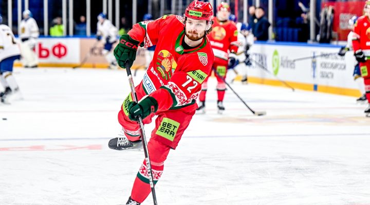 Коллекционер из Беларуси: мне никто из наших игроков майки не дарит, а иностранцам пожалуйста