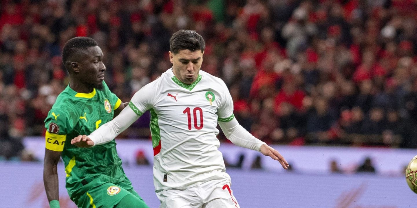 Лидер сборной Марокко Диас не забил Сенегалу скандальный пенальти в финале Кубка Африки