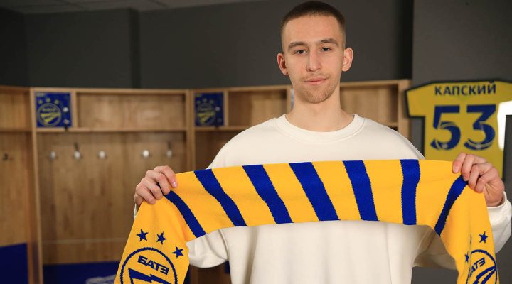 «Я &mdash; человек не медийный». Болельщики задали вопросы Ковалевичу