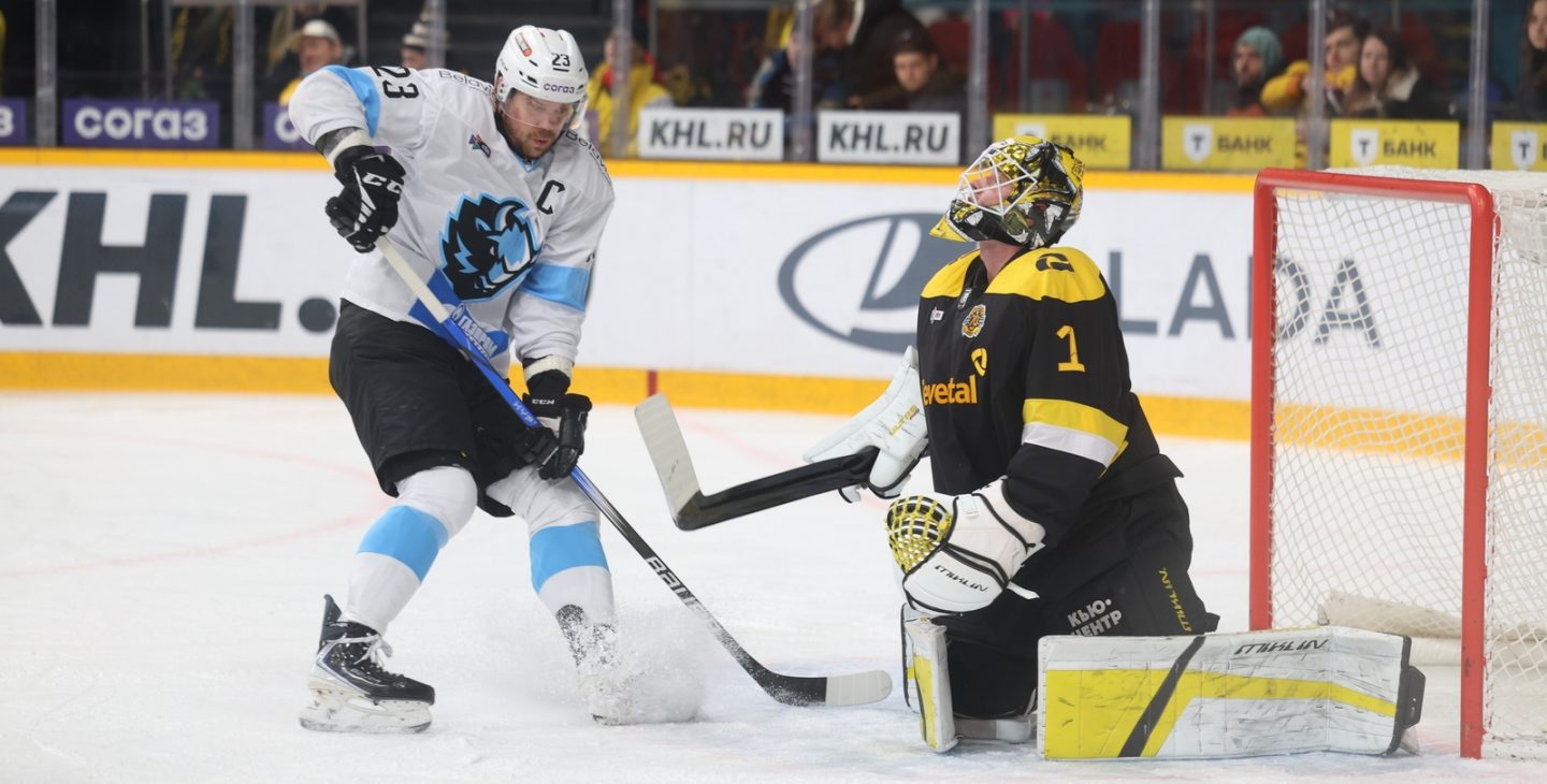 Минское «Динамо» второй раз в сезоне пропустило три или более шайбы за период