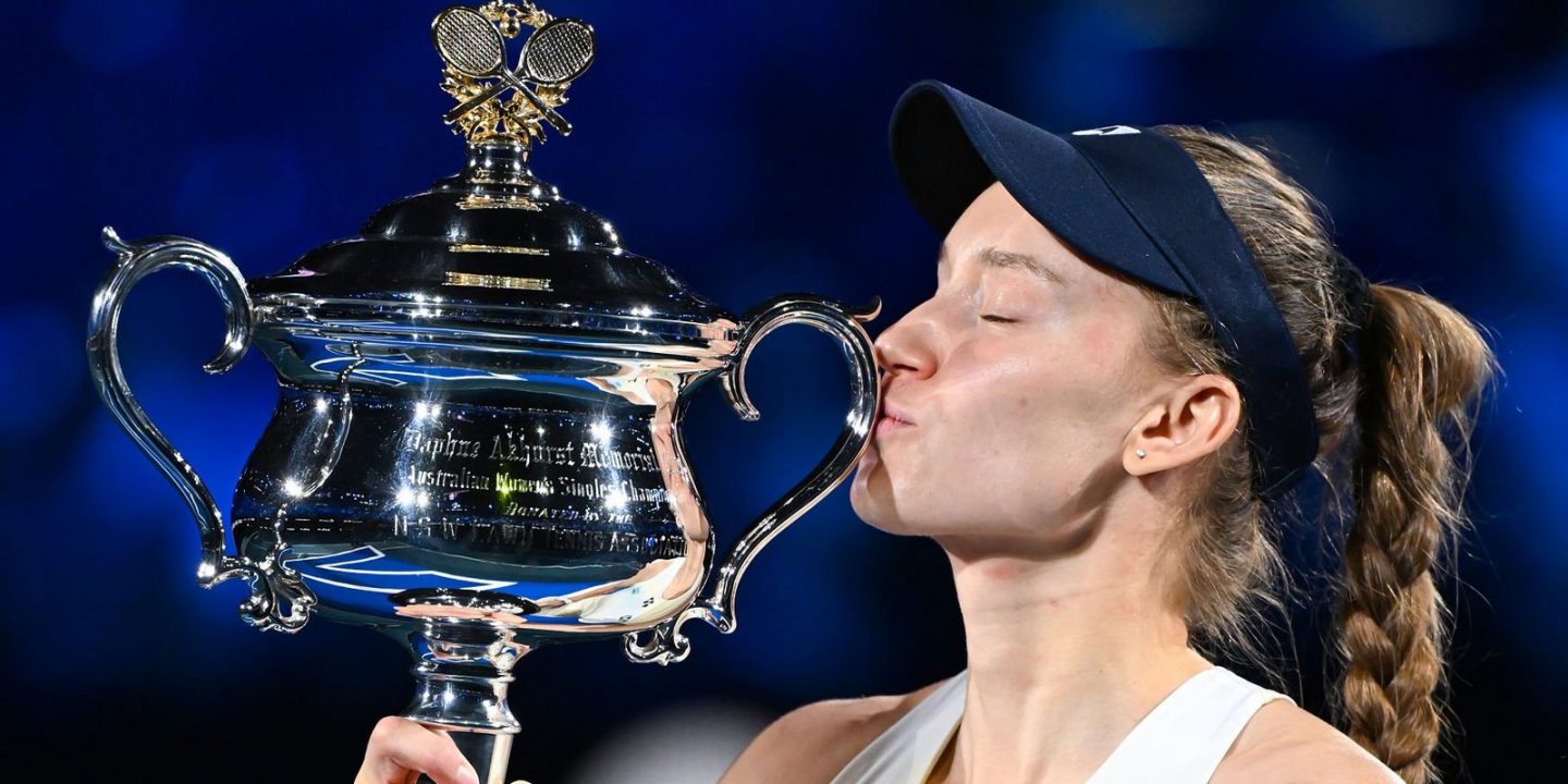 Елена Рыбакина заявила, что гордится успехами Казахстана в теннисе