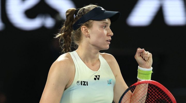 Тренер Арины Соболенко: она кричит не на нас, а просто чтобы выплеснуть эмоции