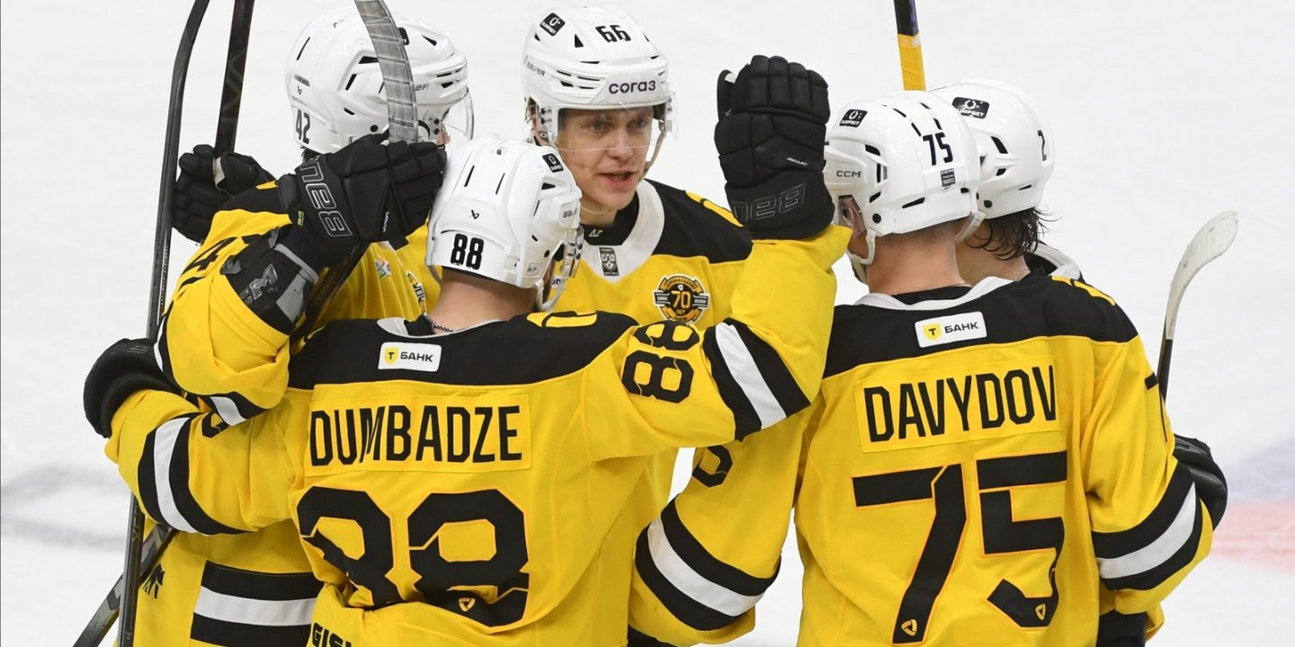 &laquo;Северсталь&raquo; вновь обогнала минское &laquo;Динамо&raquo;. Таблица КХЛ после матчей 28 января