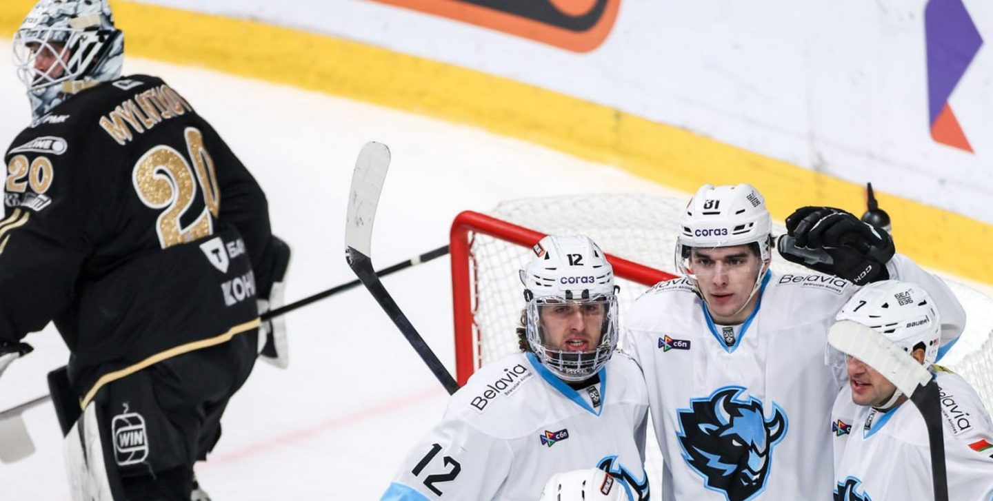 Голы Алекса Лиможа и Александра Скоренова попали в топ-10 по итогам января в КХЛ