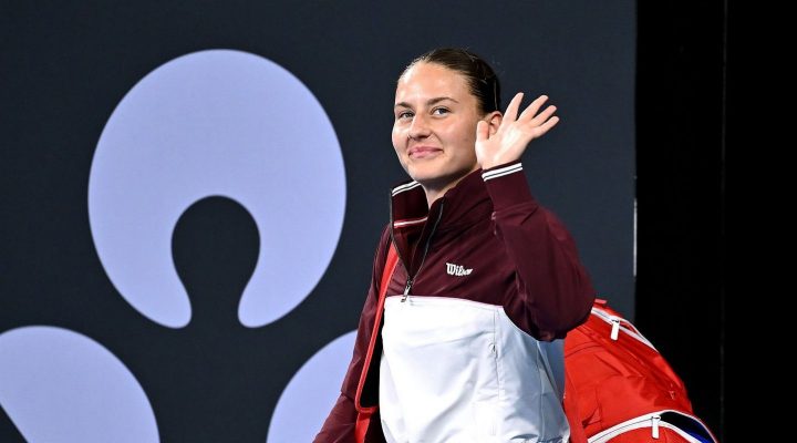 Арина Соболенко прокомментировала победу над Каролиной Муховой в Брисбене