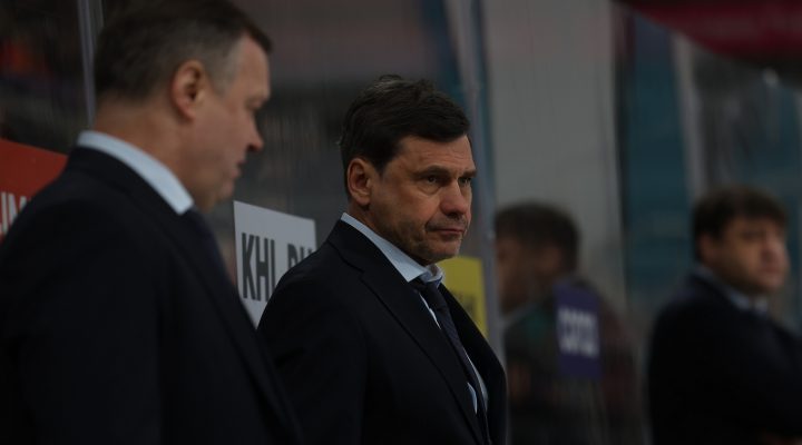 Дмитрий Квартальнов усадил на скамейку Зака Фукале после пяти пропущенных шайб