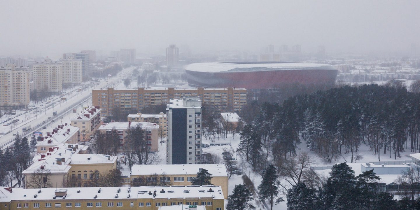 Фотофакт: как выглядит Национальный футбольный стадион в Минске после снегопада