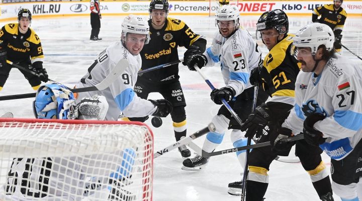 Шевченко разобрал спорные судейские решения в матче ЦСКА &mdash; &laquo;Динамо&raquo;