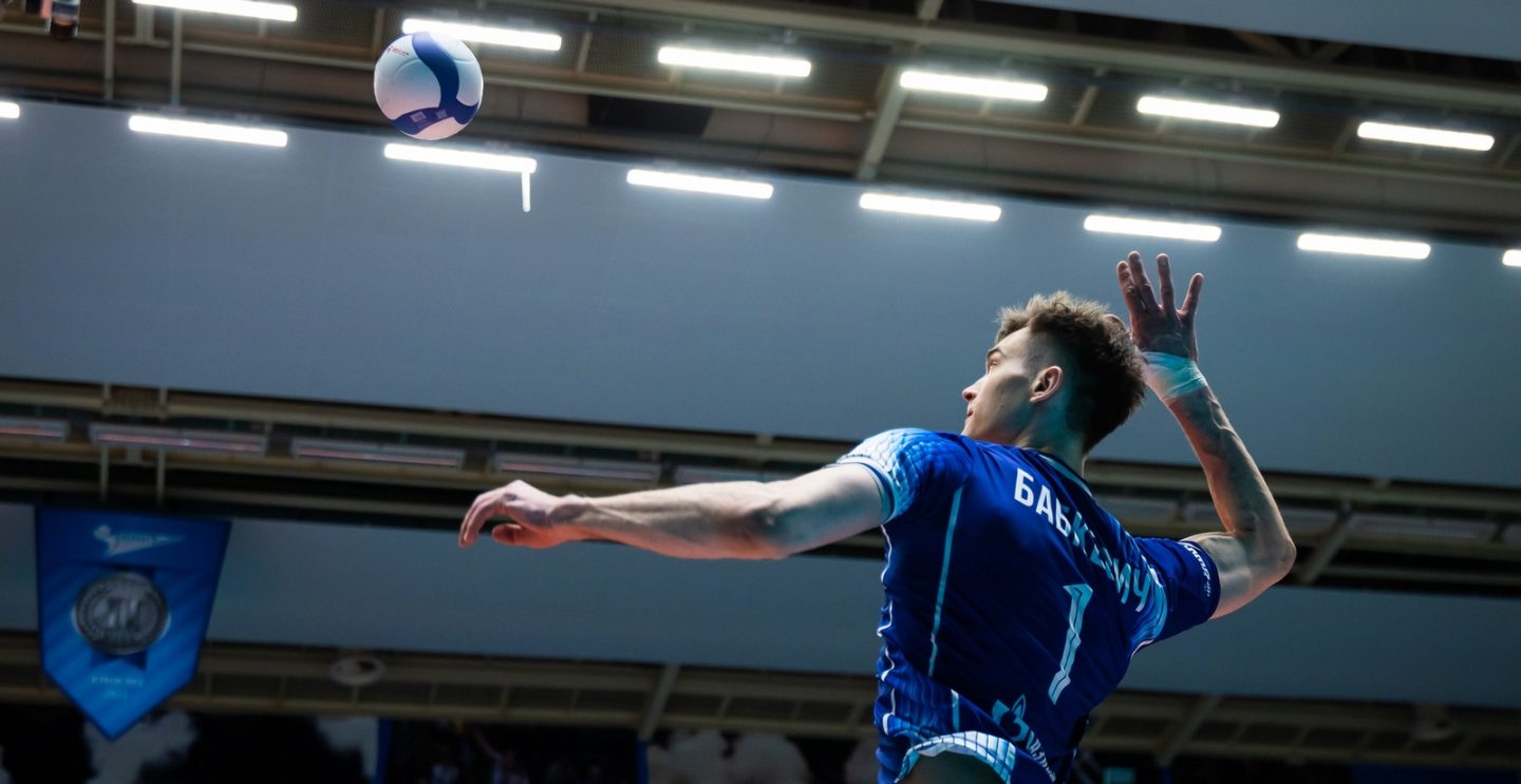 Владислав Бабкевич вошел в символическую сборную первого круга российской Суперлиги