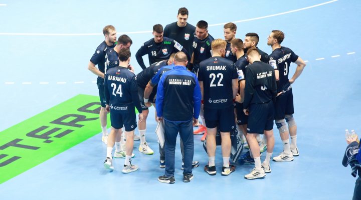 Михаил Зислис привел причину, по которой «Шанхай Дрэгонс» не соглашается на обмен с «Динамо»