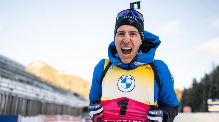 «Амур» Александра Андриевского пропустил шесть шайб от «Авангарда»