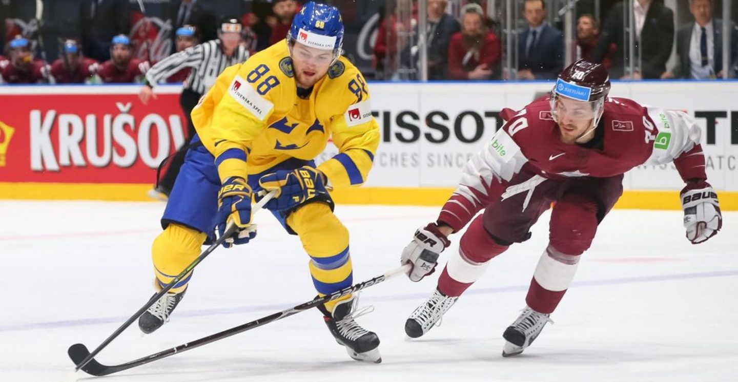 Павел Сучков: жена говорит, что белорусы обыграли бы шведов в хоккей