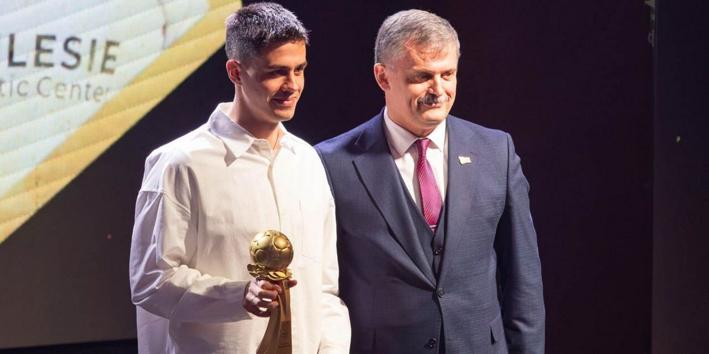 Министр спорта Беларуси советовал Александру Шестюку перейти в минское &laquo;Динамо&raquo;