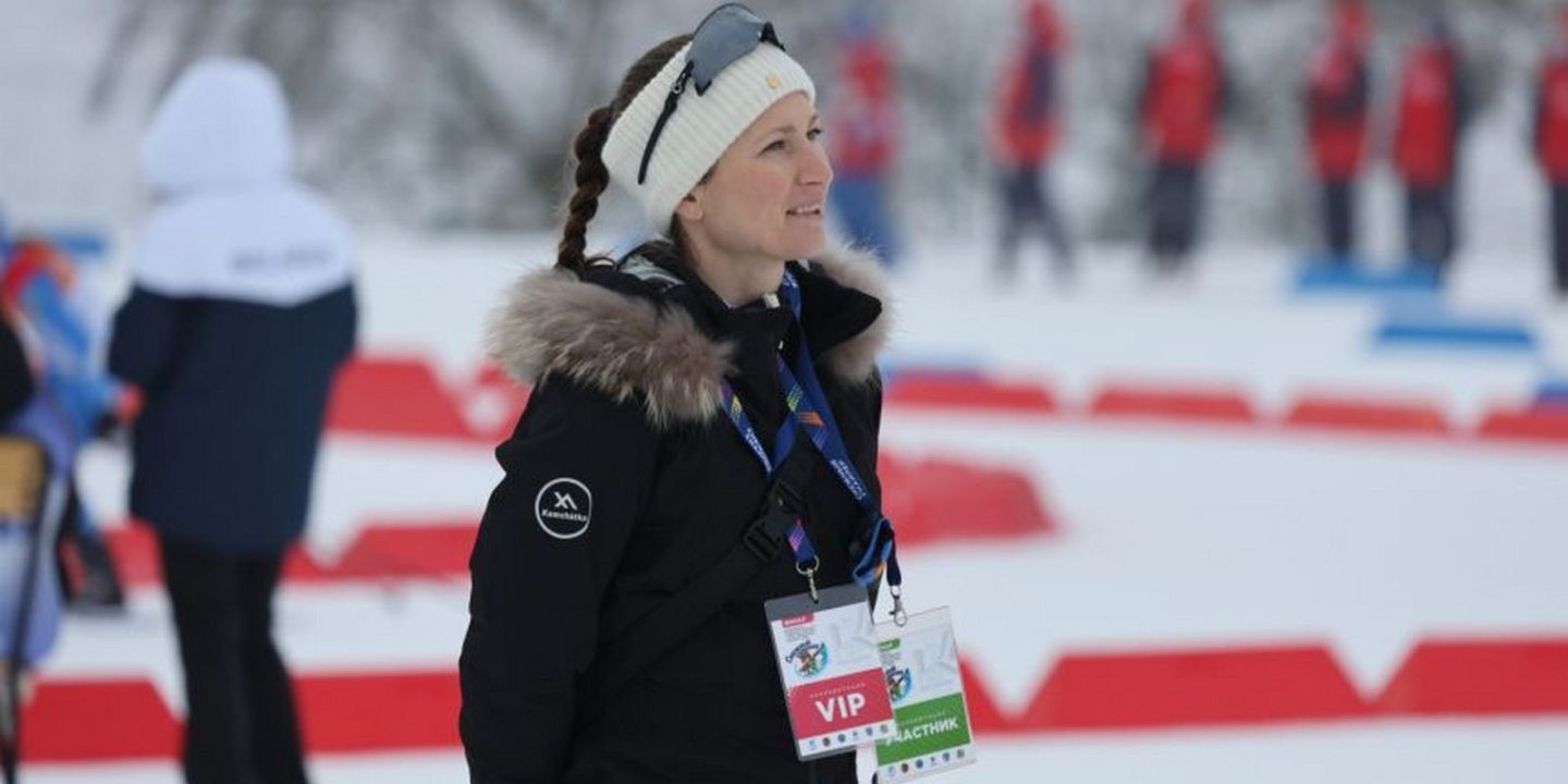 Дарья Домрачева поддержала дочь в Раубичах на «Снежном снайпере»