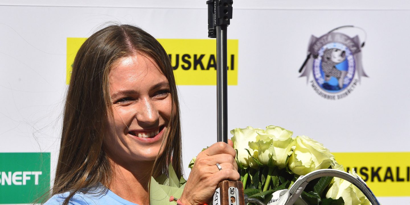 Дарья Домрачева обратилась к юным биатлонистам