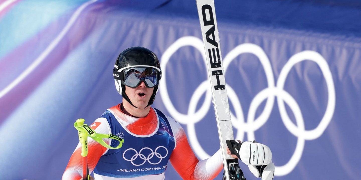 Горнолыжник из Швейцарии стал первым олимпийским чемпионом 2026 года
