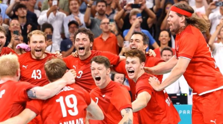 Виталий Пинчук вошел в символическую сборную суперфинала КХЛ 3 на 3