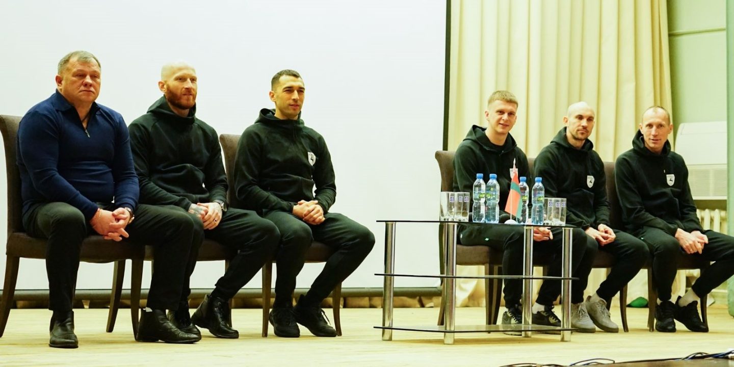 Игорь Ковалевич объяснил просмотр в &laquo;Немане&raquo; форварда Артема Архипова