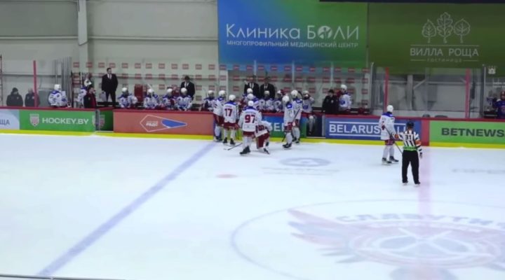 Андрей Стась отправился в госпиталь после матча с «Ладой»