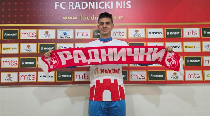 Бризи Джонсон подтвердила звание сильнейшей в скоростном спуске, Линдсей Вонн &mdash; сошла