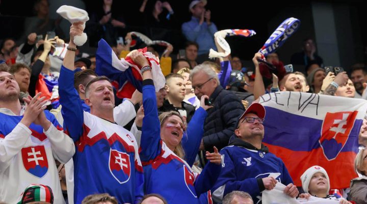 Сергей Федотов об Артеме Левшунове: в &laquo;Чикаго&raquo; растет просто офигенный защитник