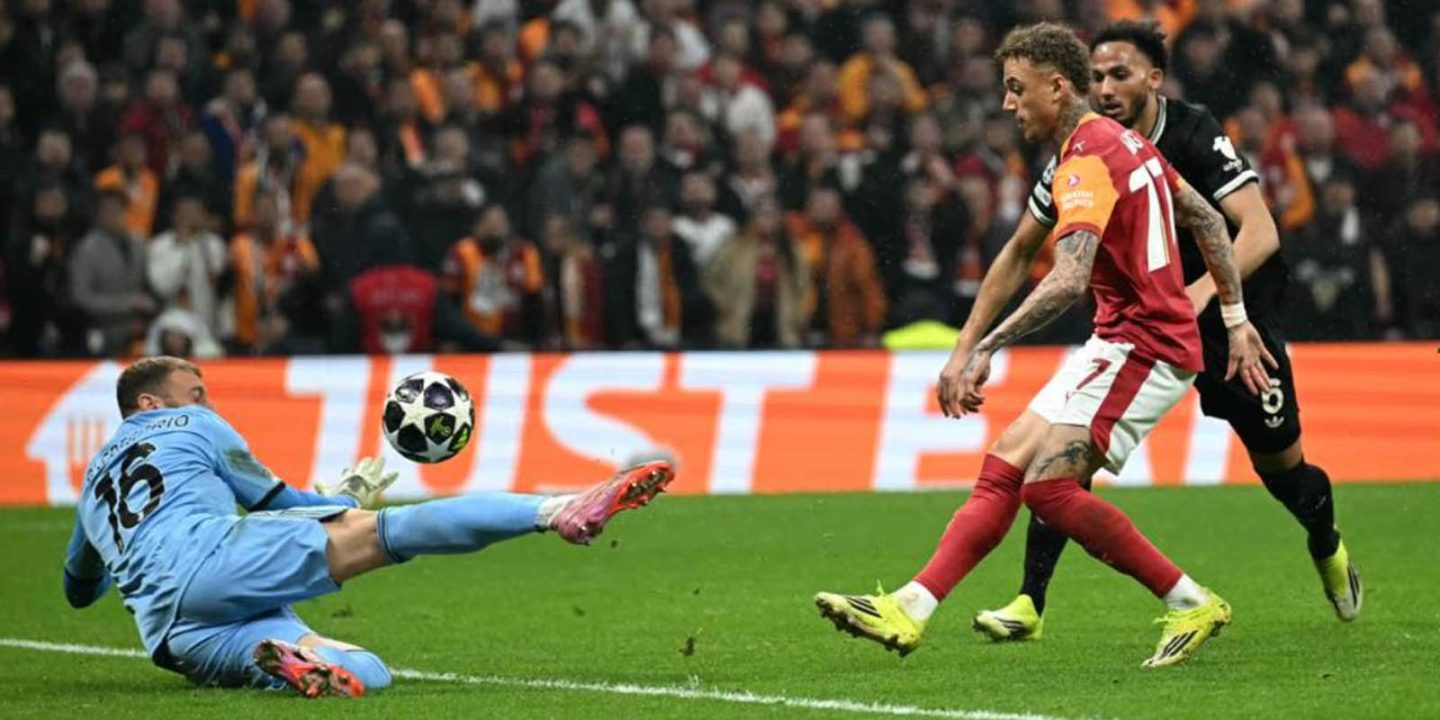 «Ювентус» в меньшинстве уступил «Галатасараю» в первом стыковом матче плей-офф ЛЧ